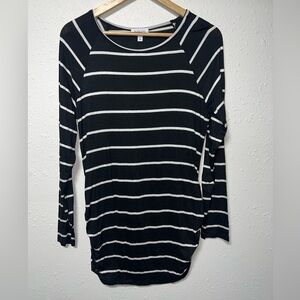 NWOT Hailey &‎ Co Black and White Striped Top Size Large